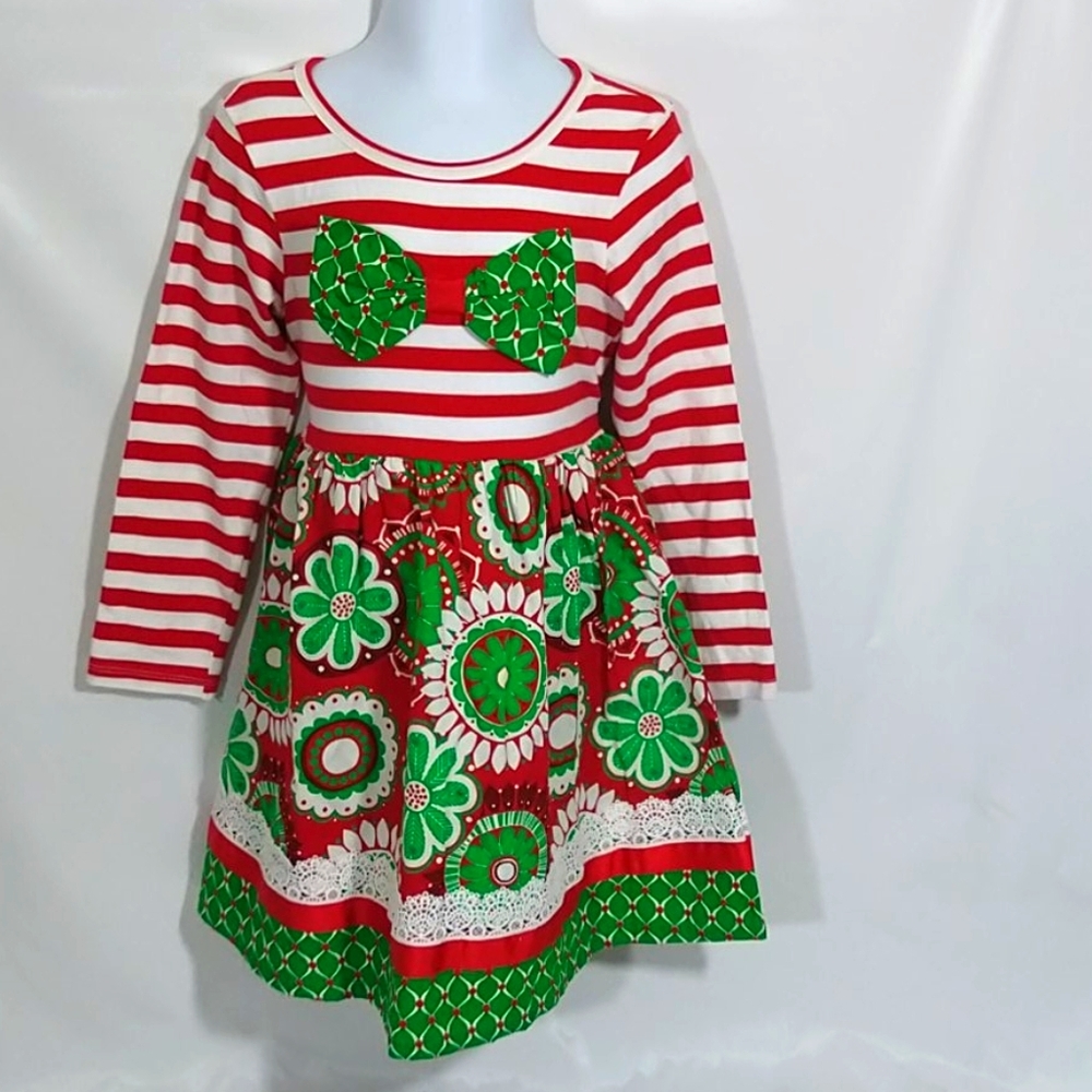 Girls Christmas Holiday Dress in a Size 4
